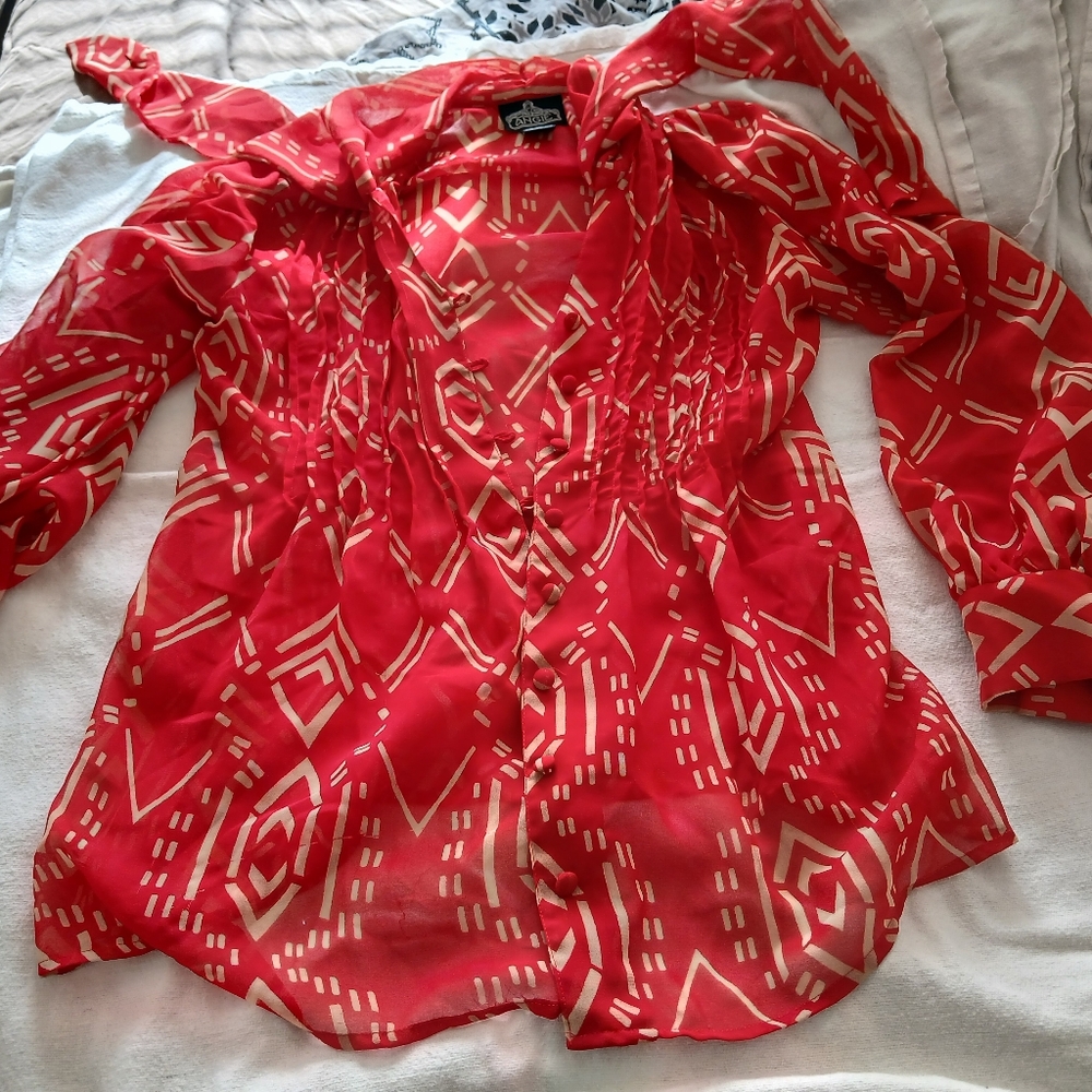 Angie Women's M button down